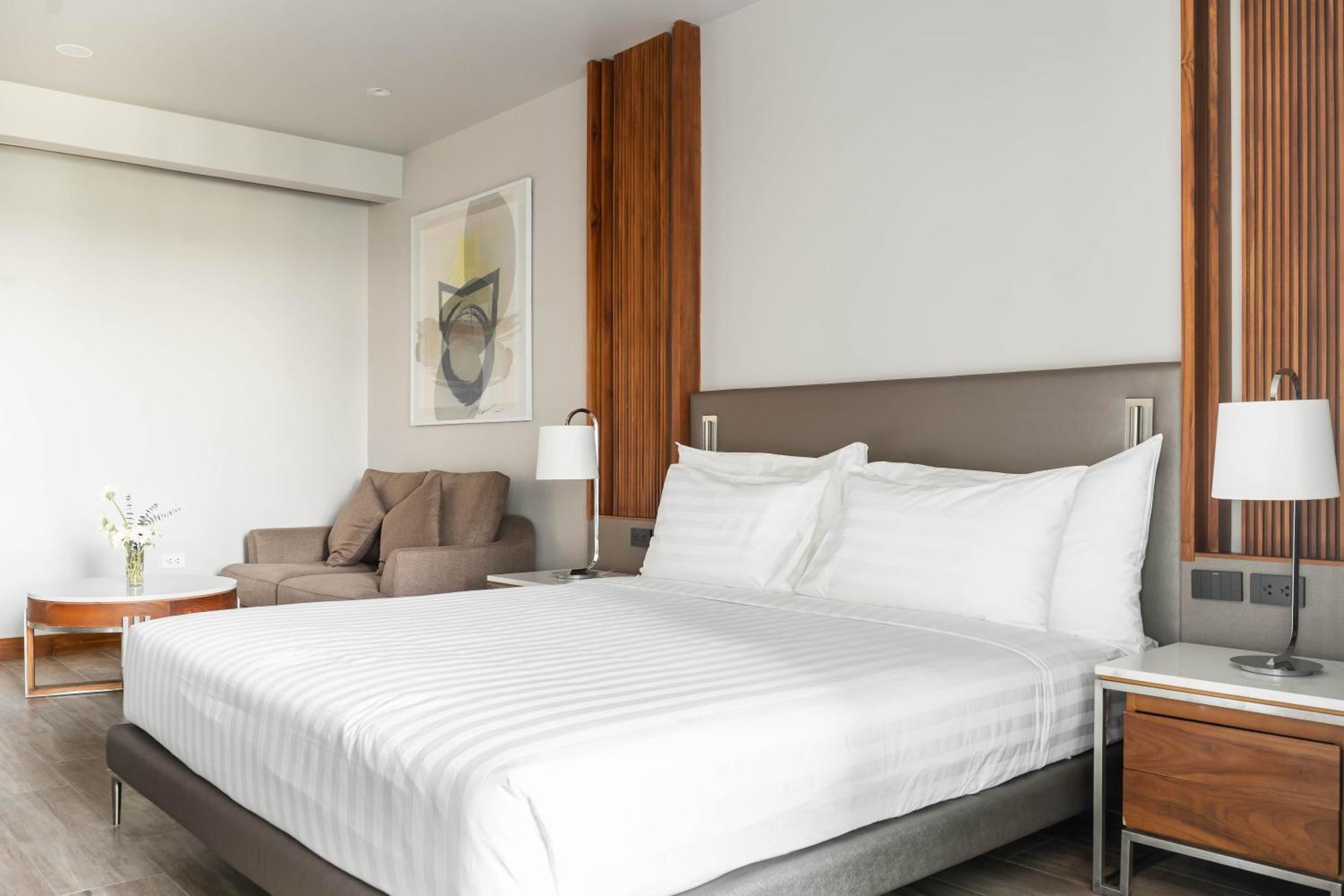 Sn Residences Вьентьян Номер фото